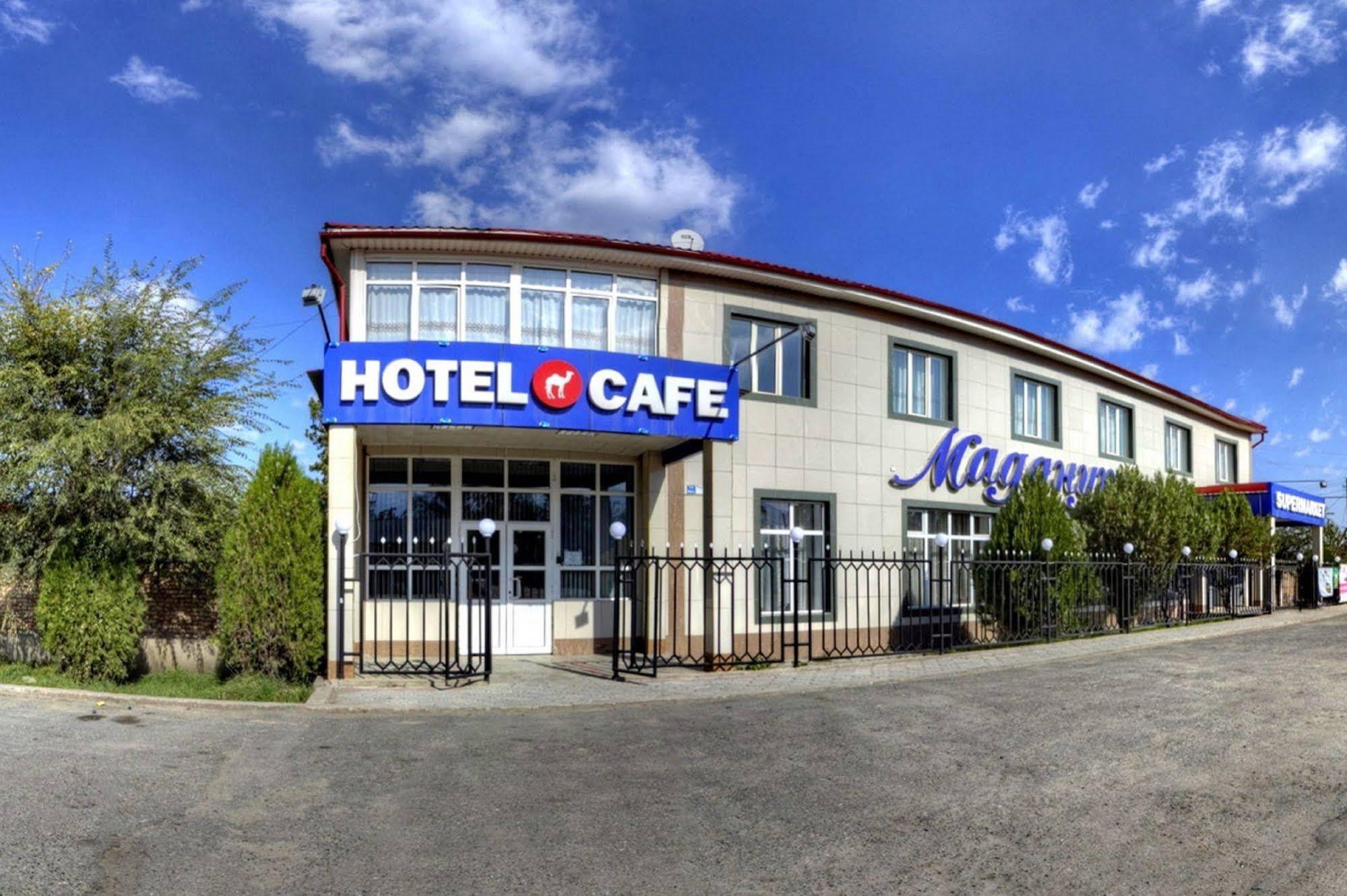 Madanur Hotel Karakol Exteriör bild