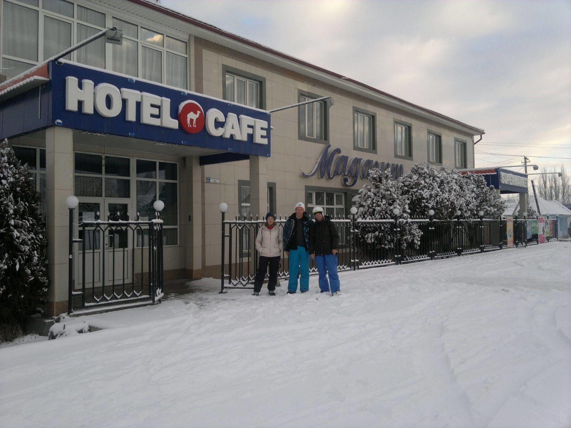 Madanur Hotel Karakol Exteriör bild